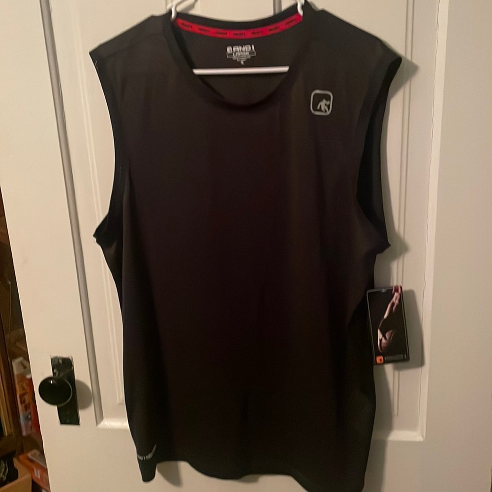 mens large black basketball shirt
